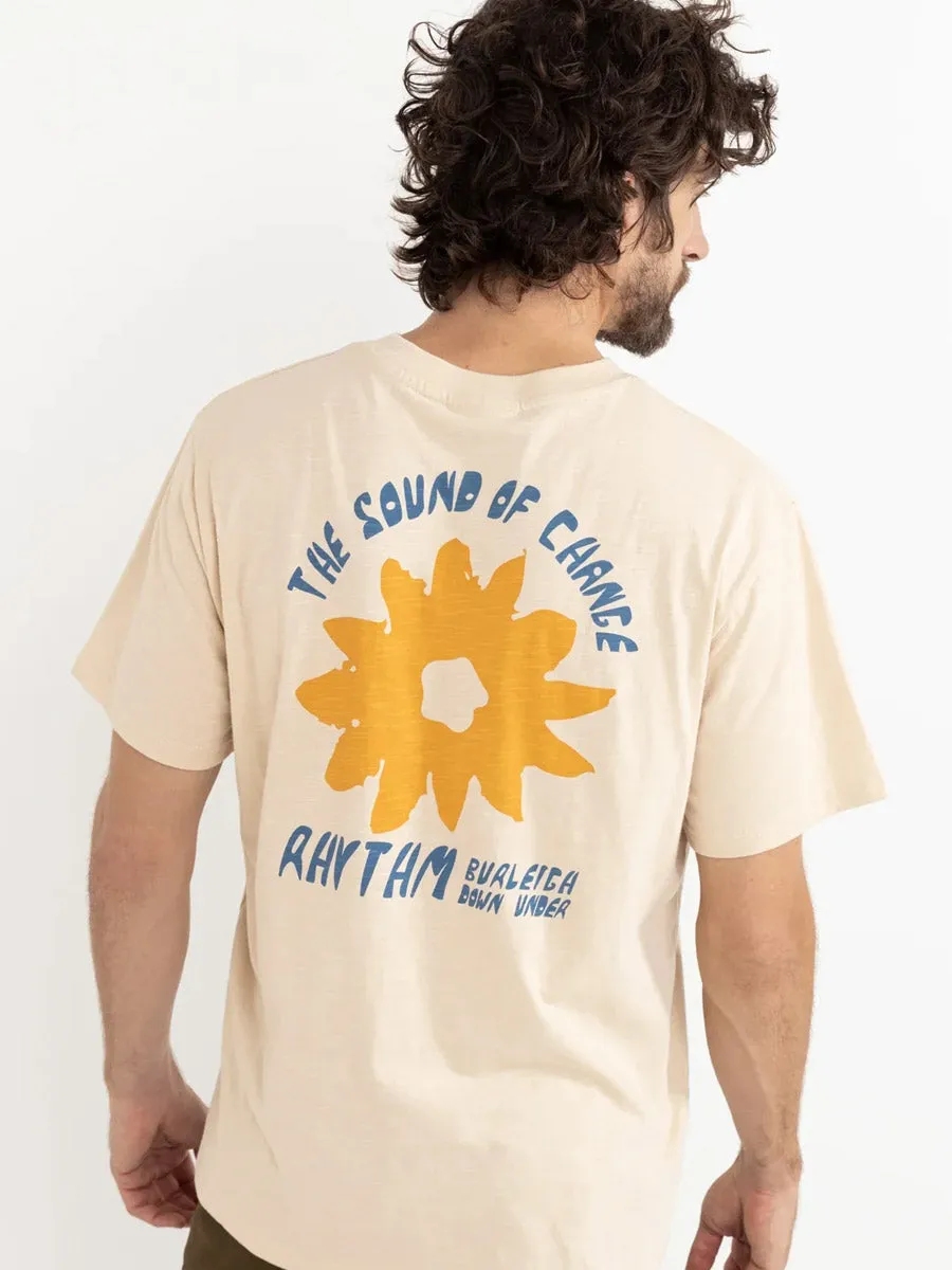 RHYTHM DOWN UNDER SLUB SHORT-SLEEVE T-SHIRT - CREAM Structured Shoulder