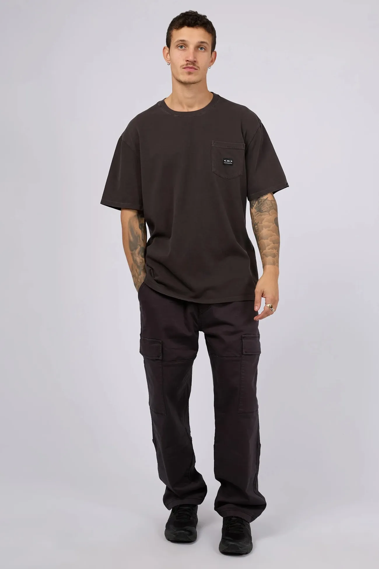 SG Pocket Tee Coal Easy to Wear Bonded Seam Construction