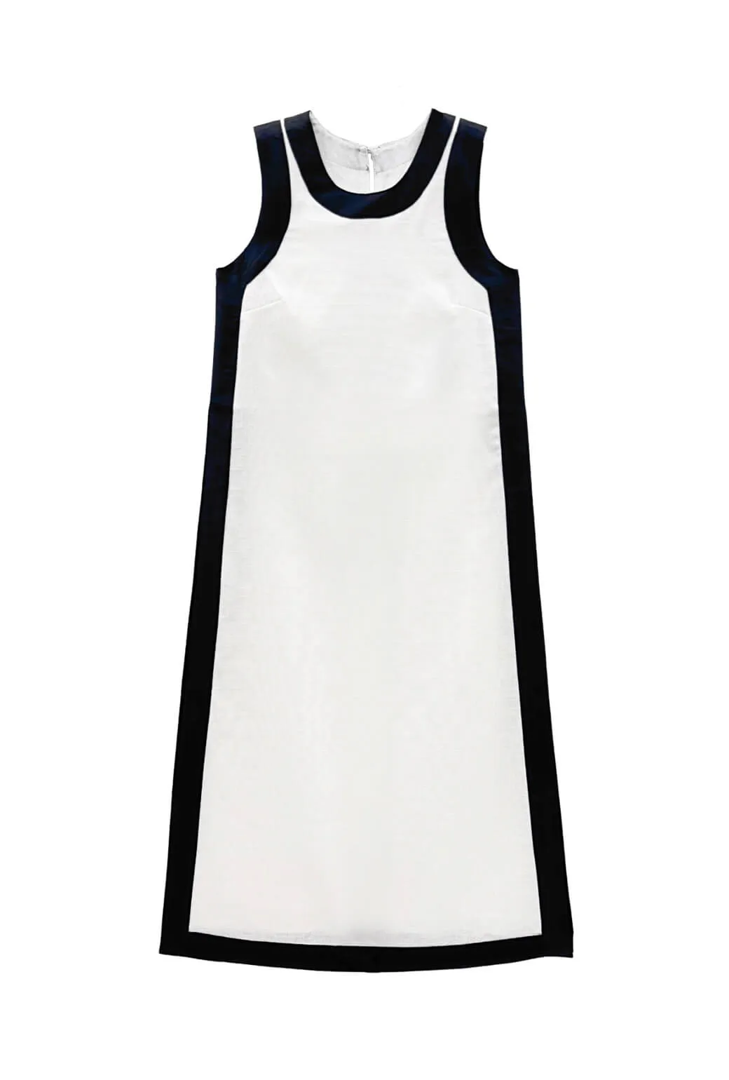 Clean Lines Run for the Roses Bermuda Set - White