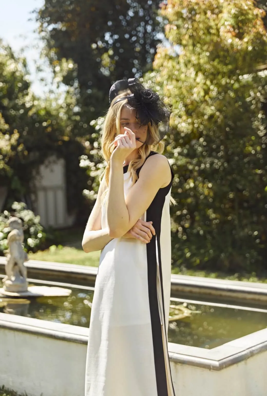 Run for the Roses Bermuda Set - White Polite Tone Breathable Material