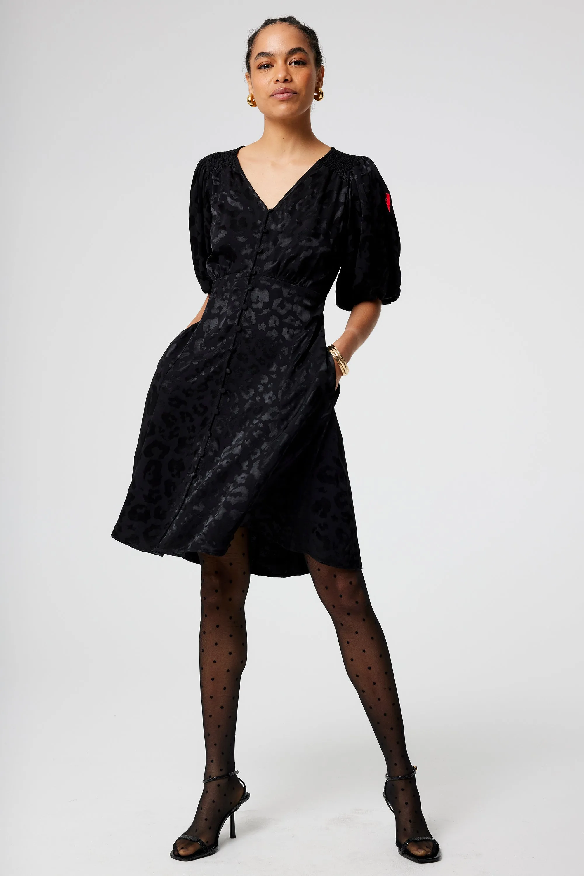 Bold Pattern Black Jacquard Leopard Puff Sleeve Short Tea Dress