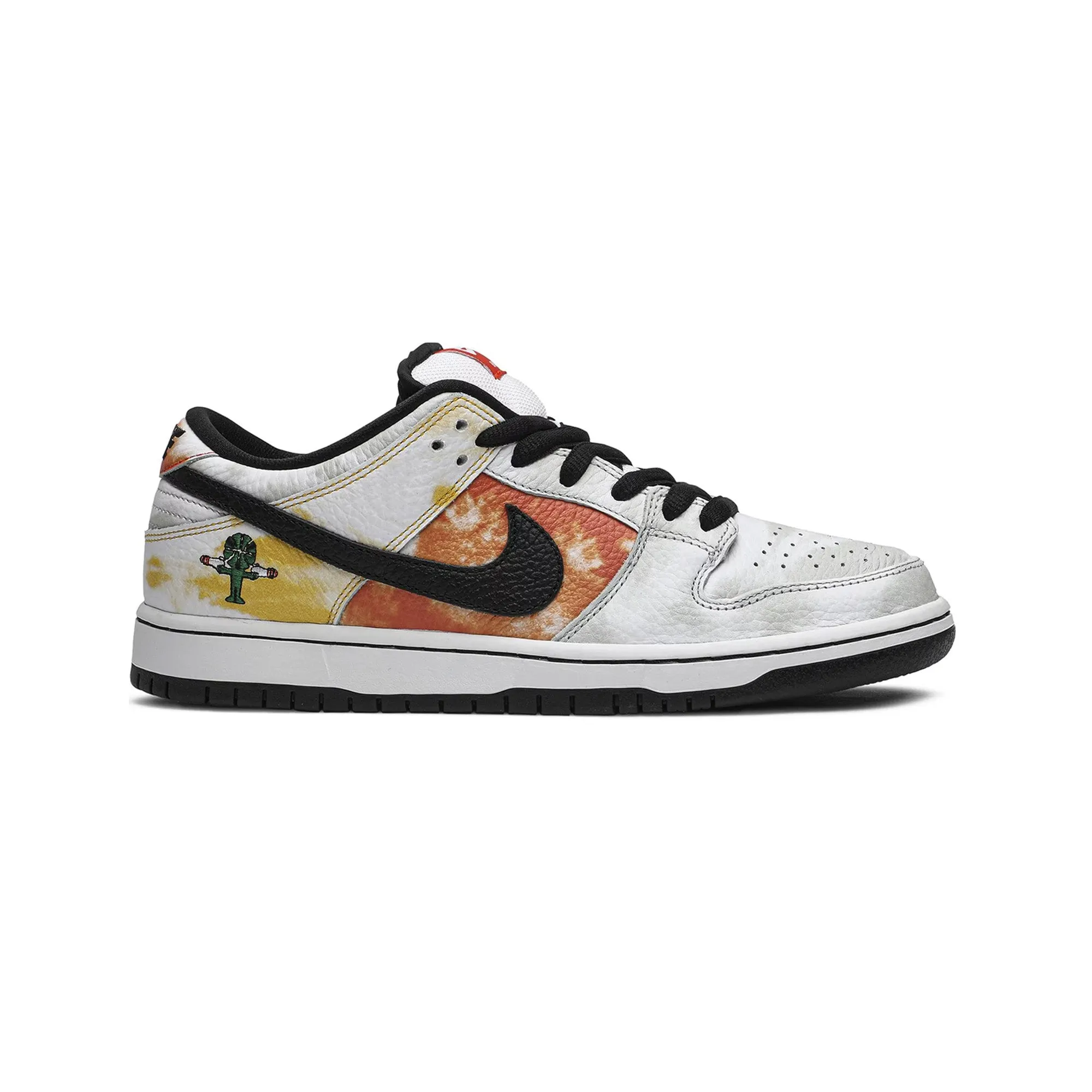 SB Dunk Low 'Raygun Tie-Dye White' (2021) Balanced Cushioning Thermal Insulation