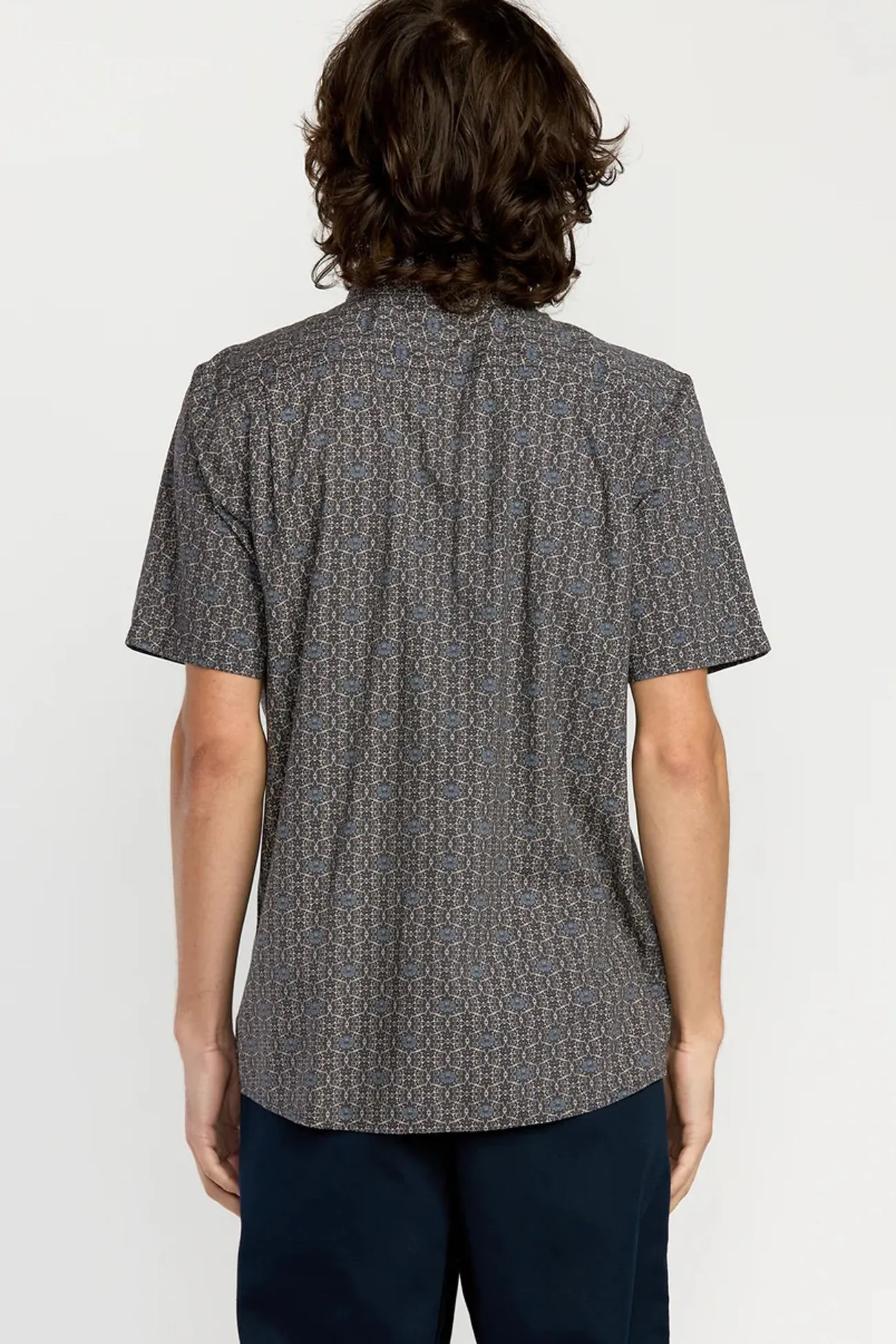 HiddenZipper Scaler Stone Woven Short Sleeve Shirt Moonbeam
