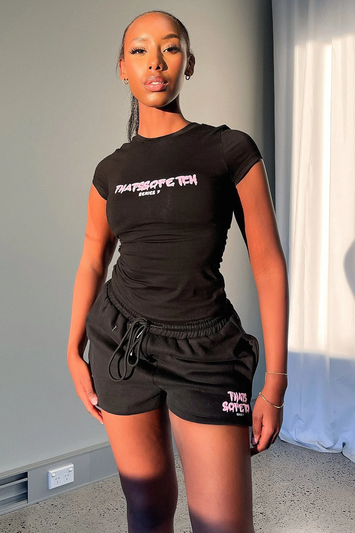 easy-care item Polyester fabric Series 7 Shorts - Black/Pink