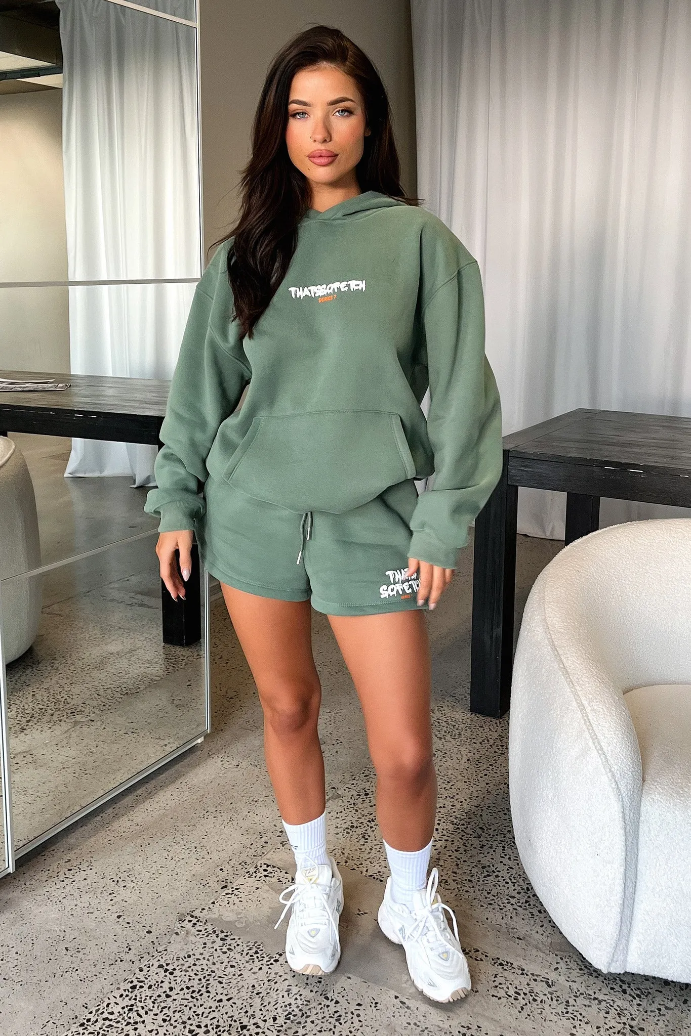 Series 7 Shorts - Green Quick Change Friendly Effortless Movement