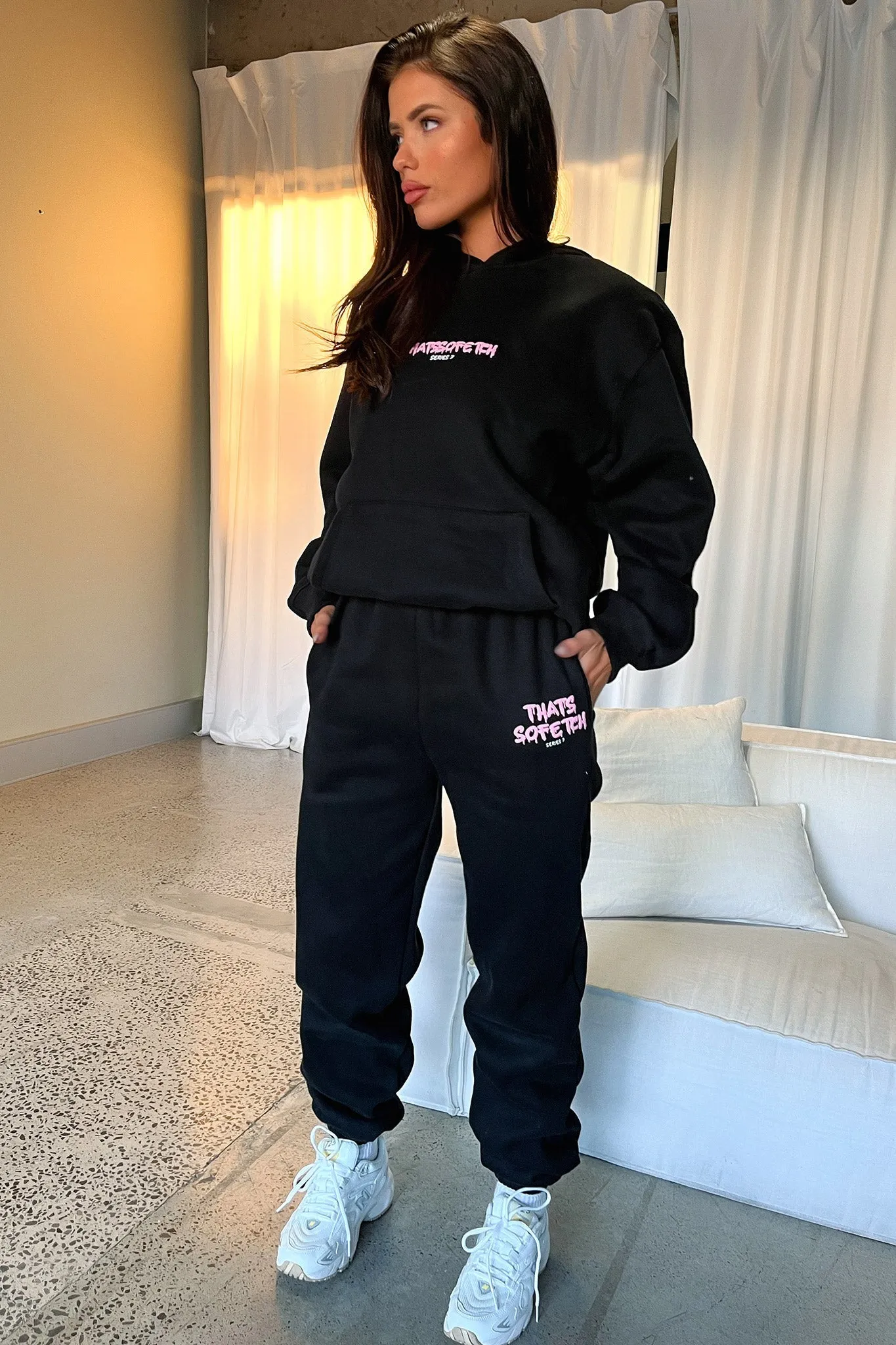 Series 7 Sweatpants - Black/Pink CompressionFitFabric