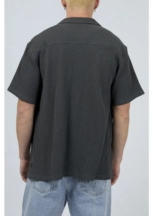 Flexible Knit Session Waffle Short Sleeve Shirt Charcoal