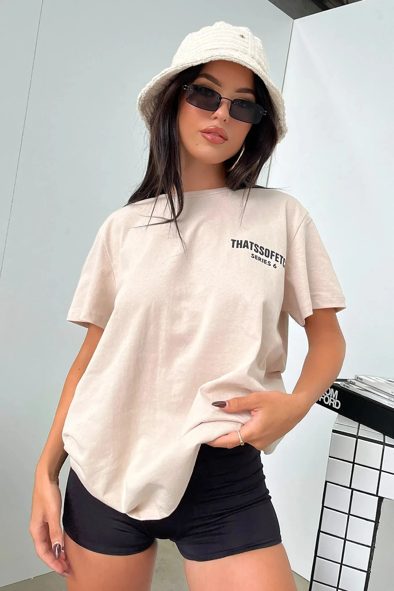 Relaxed Waist Comfortable texture Series 6 Tee - Bone