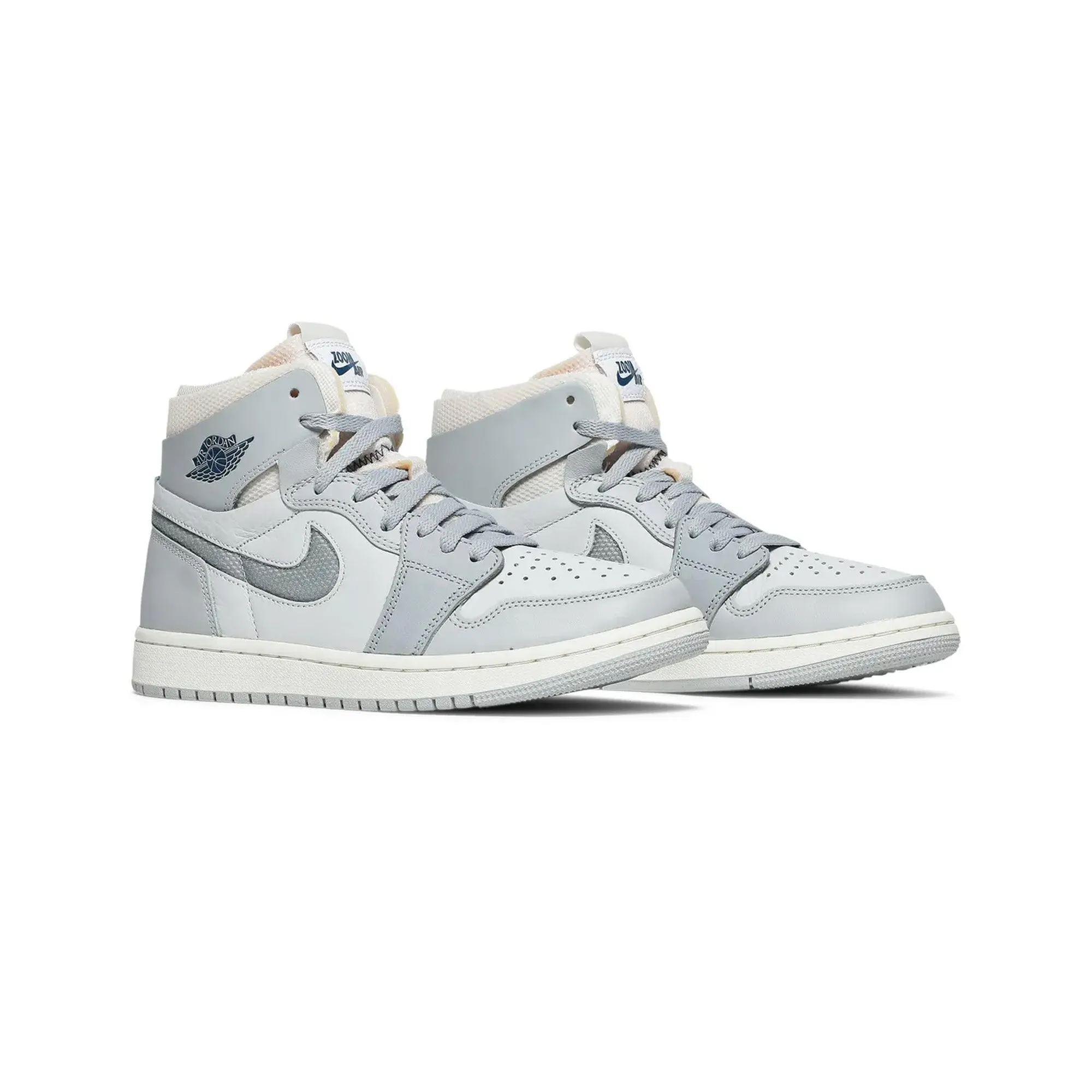 Active Gear Air Jordan 1 Zoom CMFT 'Photon Dust'