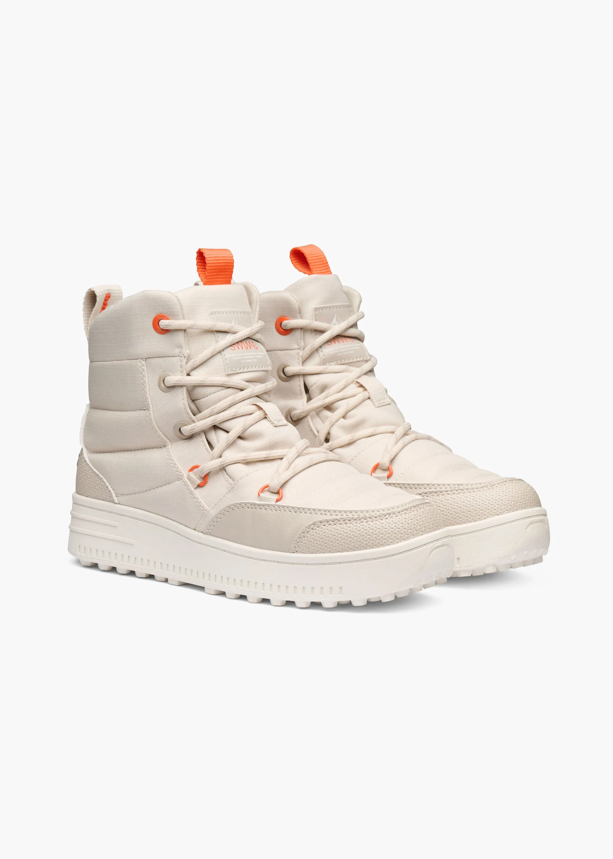 Snow Runner Wrinkle Resistant MoistureWicking