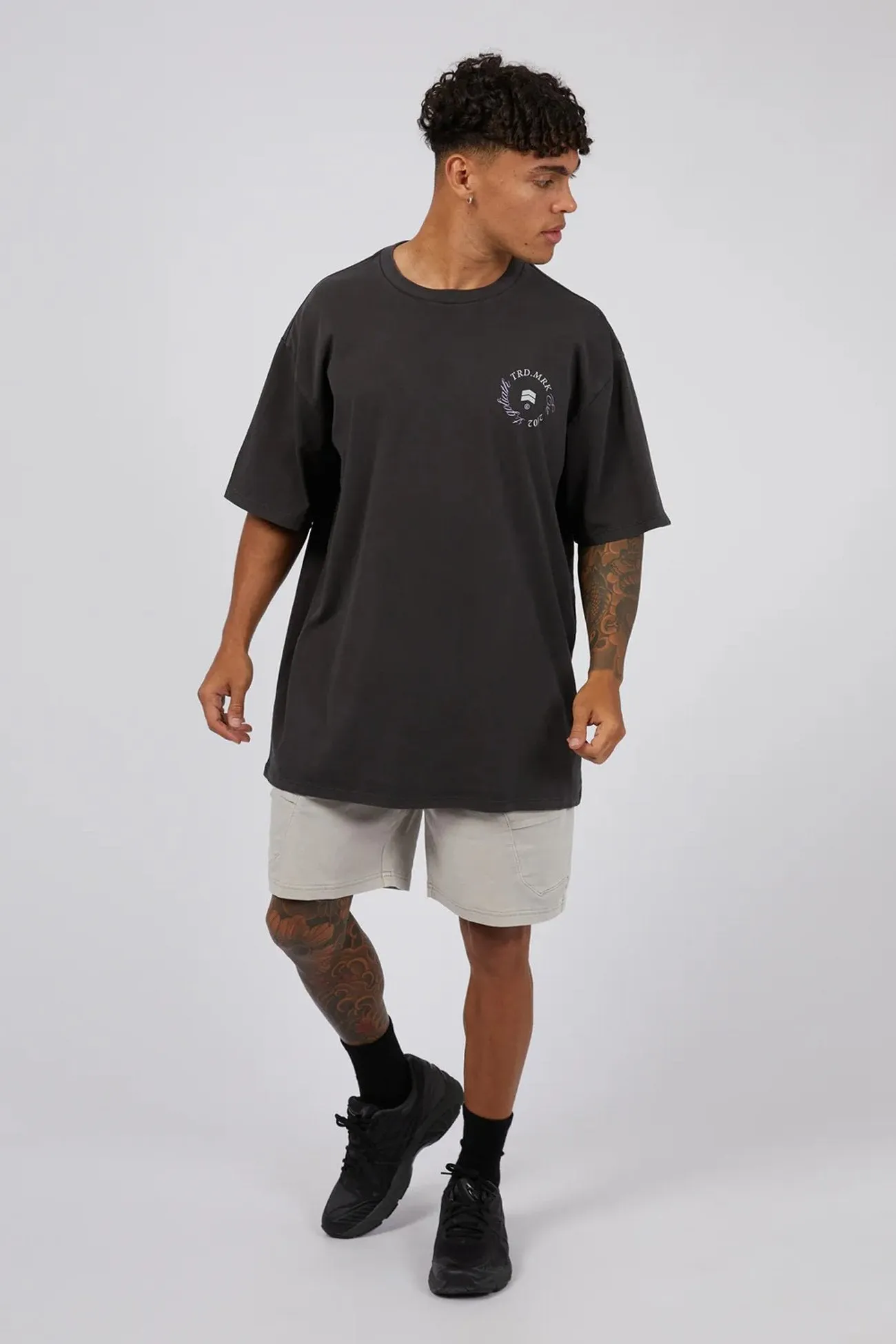 Spiral Tee Washed Black Loose Sweater