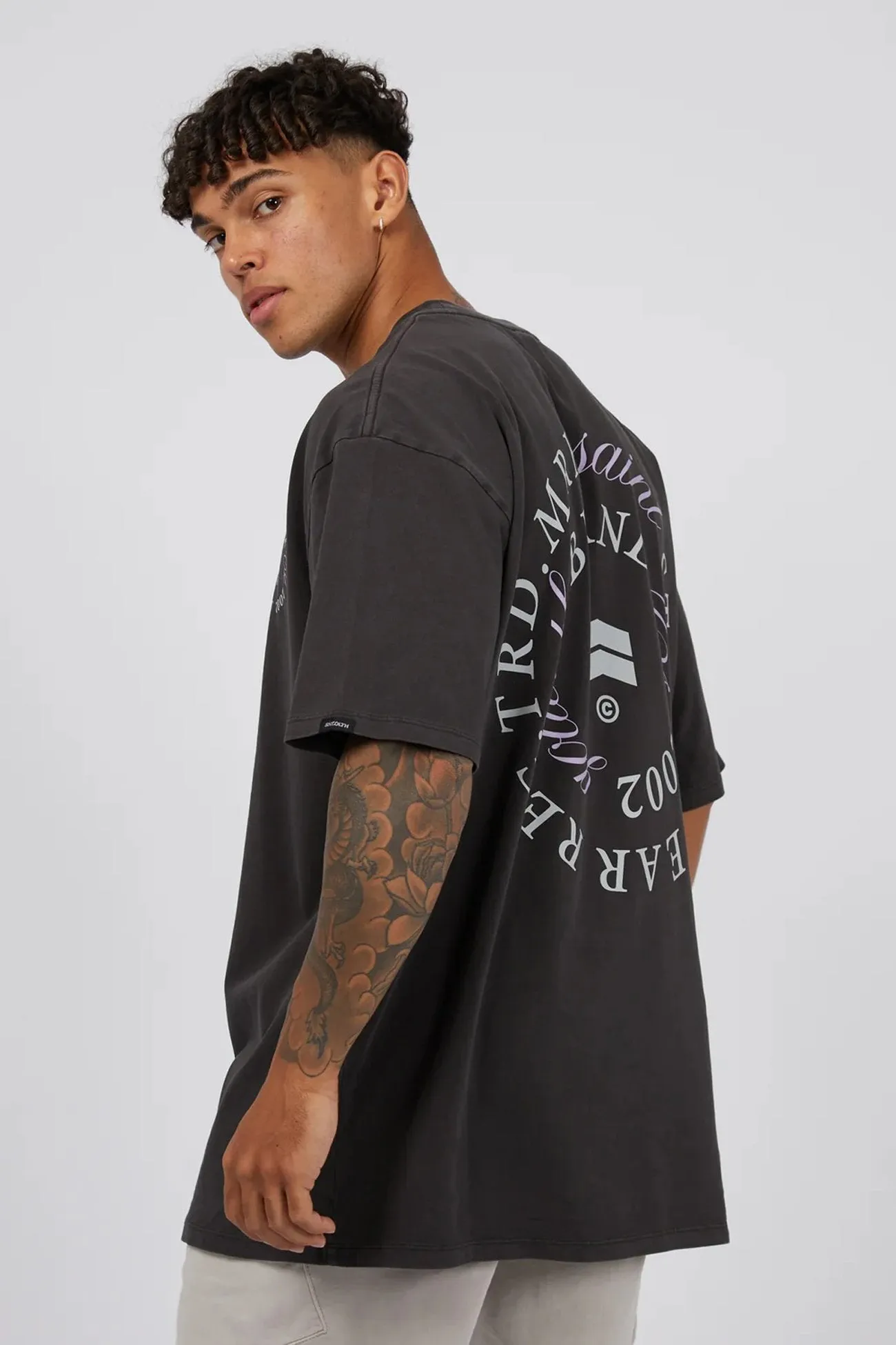 Spiral Tee Washed Black Thermal Regulating Fabric Ethically Sourced Yarn