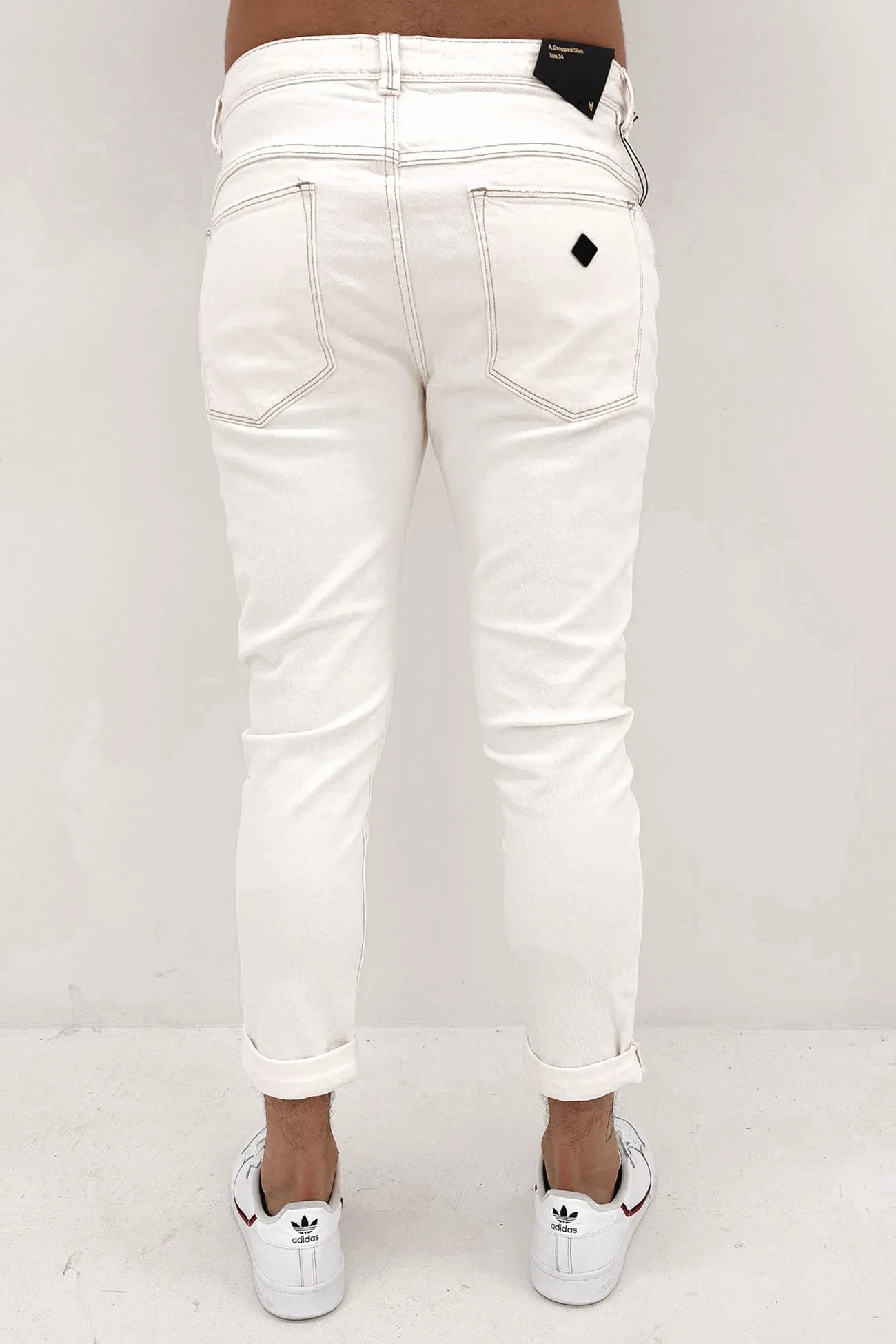 A Dropped Slim Jean Smokey White Performance Design Fit Flattering Cut