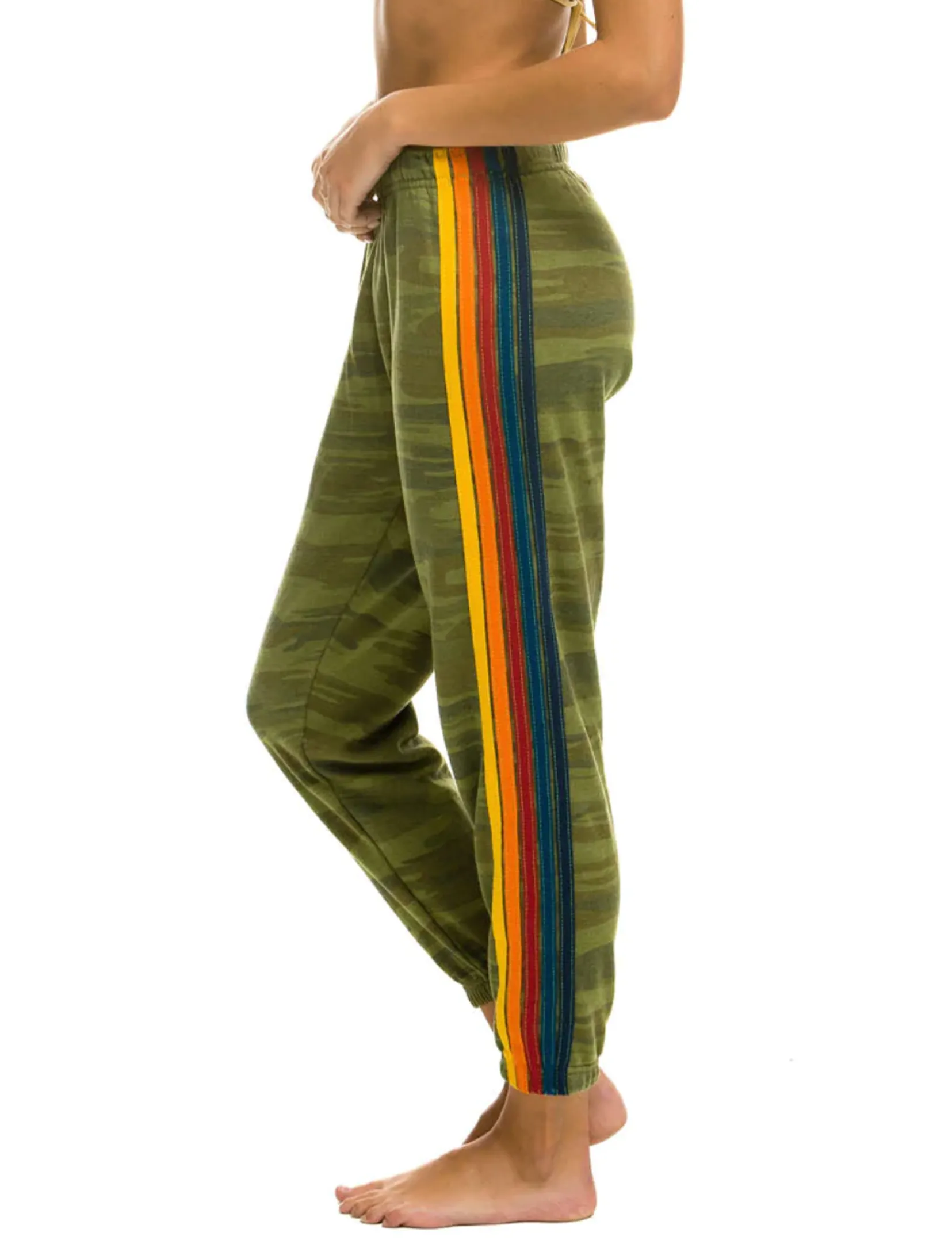 Day Ready Flexible shape 5 Stripe Sweatpants, Camo