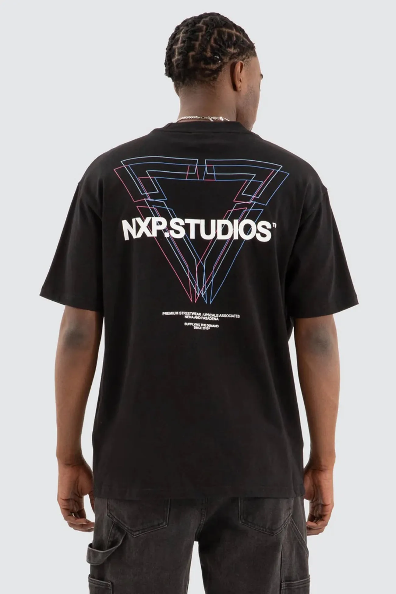 UltraSoftLining Wrinkle Resistant Texture Dagger Box Fit Tee Jet Black