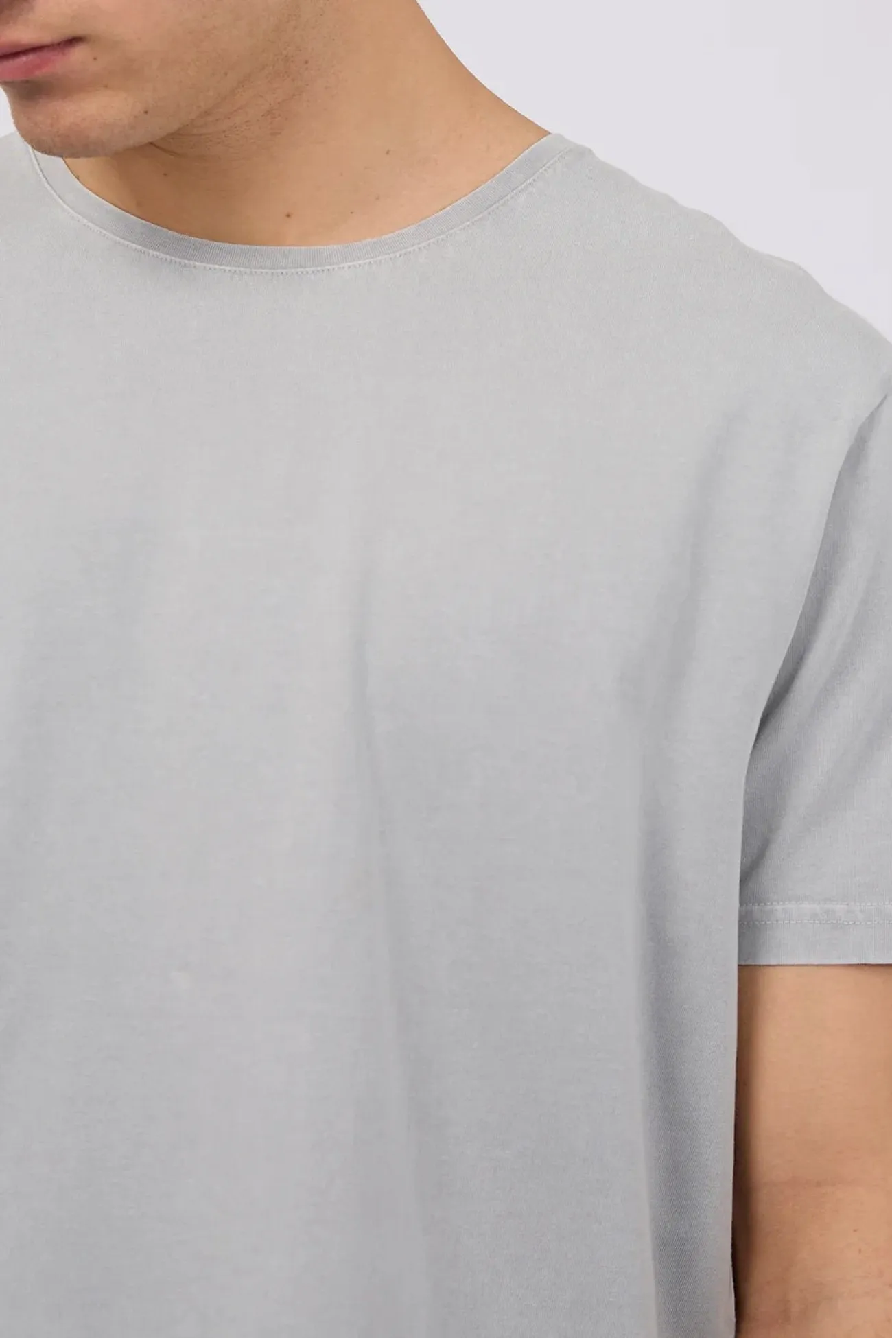 MoistureControl Hypoallergenic Fiber Tail Tee Drizzle