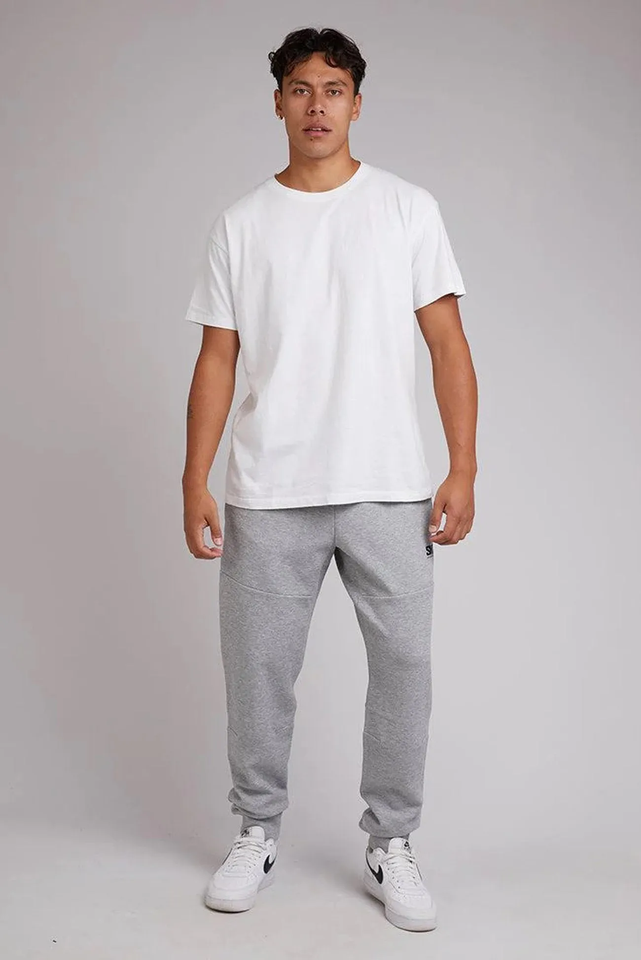 CompressionSupport ArticulatedJoints Tech Track Pant Grey Marle