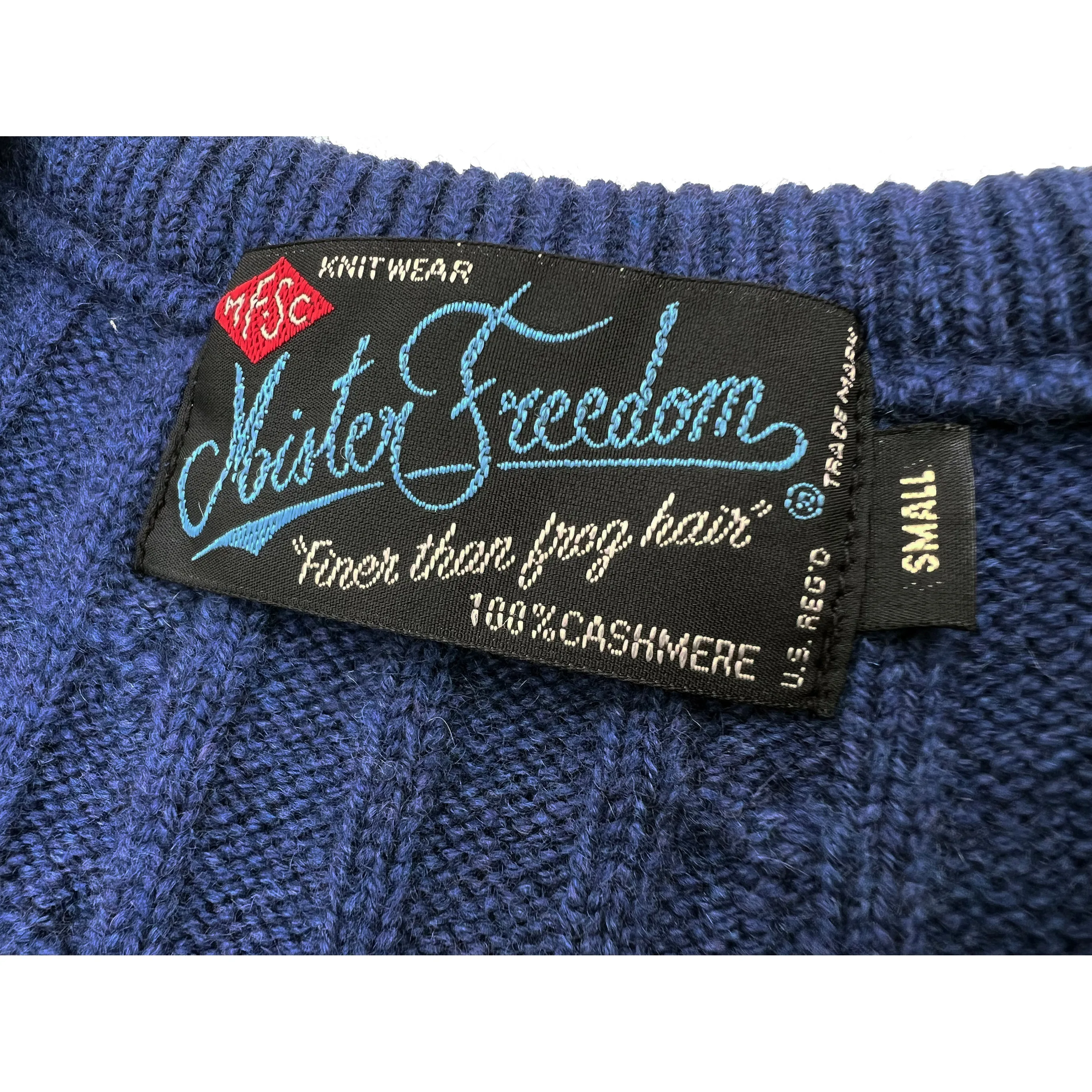 Terrence Cashmere Sweater - Yale Blue Casual Cozy