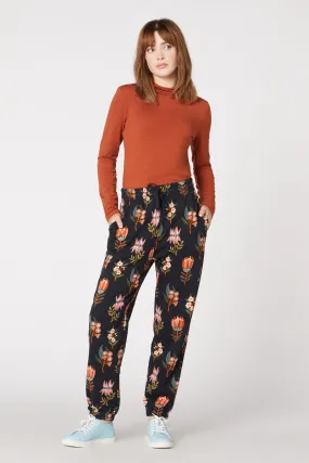 TemperatureRegulation Non Irritating Seams Tessa Native Track Pants