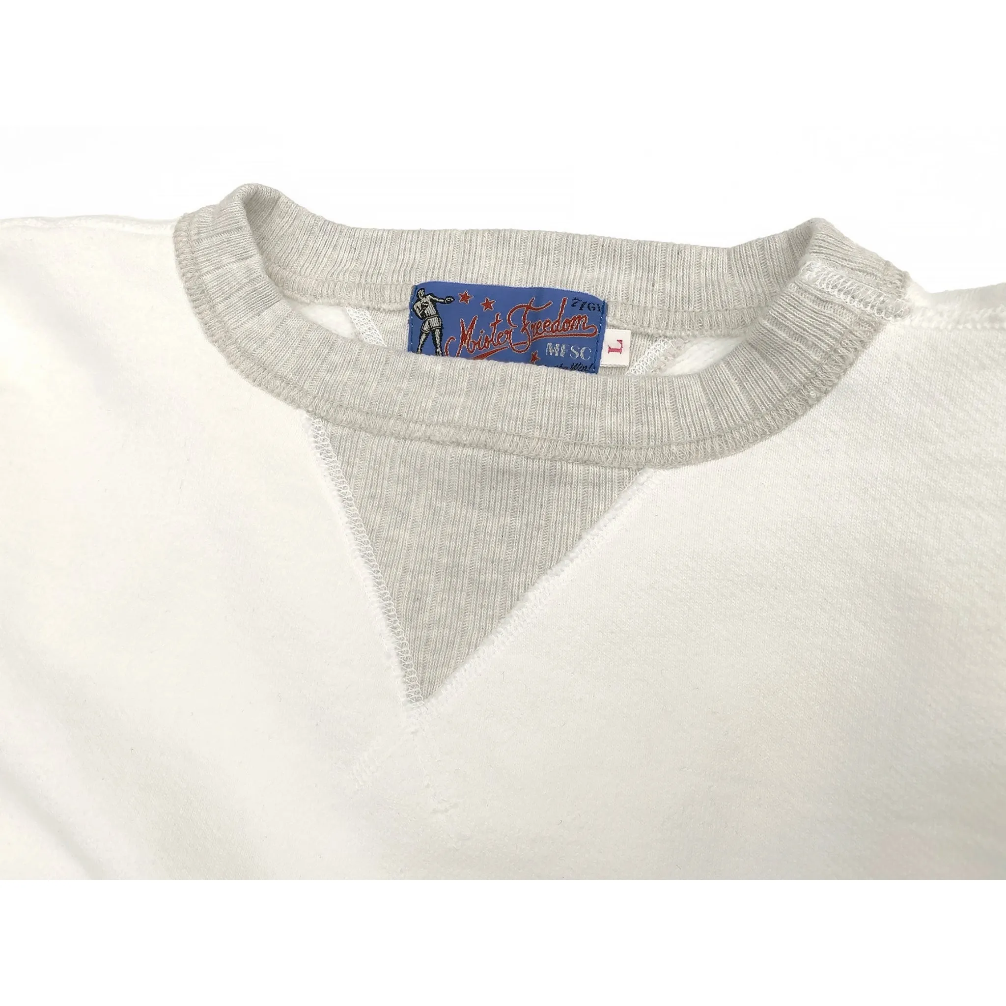 The Medalist Sweatshirt - White Sporty essentials High-quality