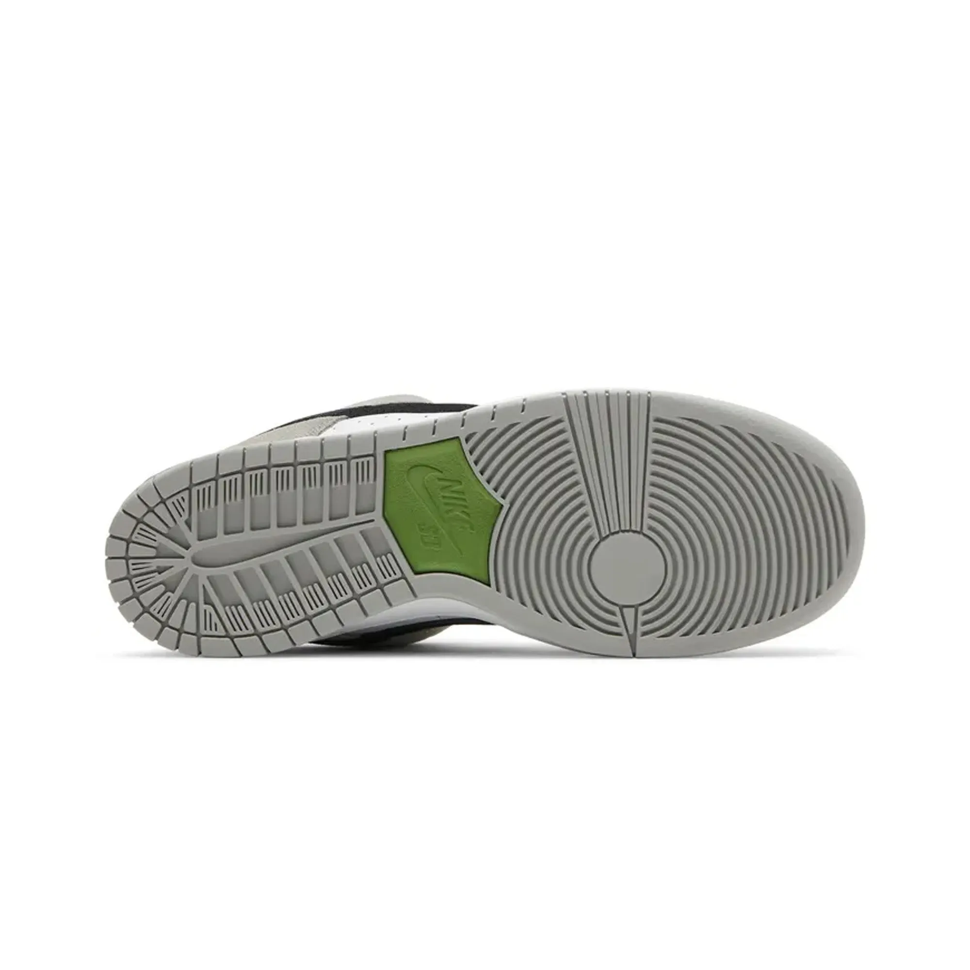 Nike SB Dunk Low 'Chlorophyll' (2022) Extended Width Options