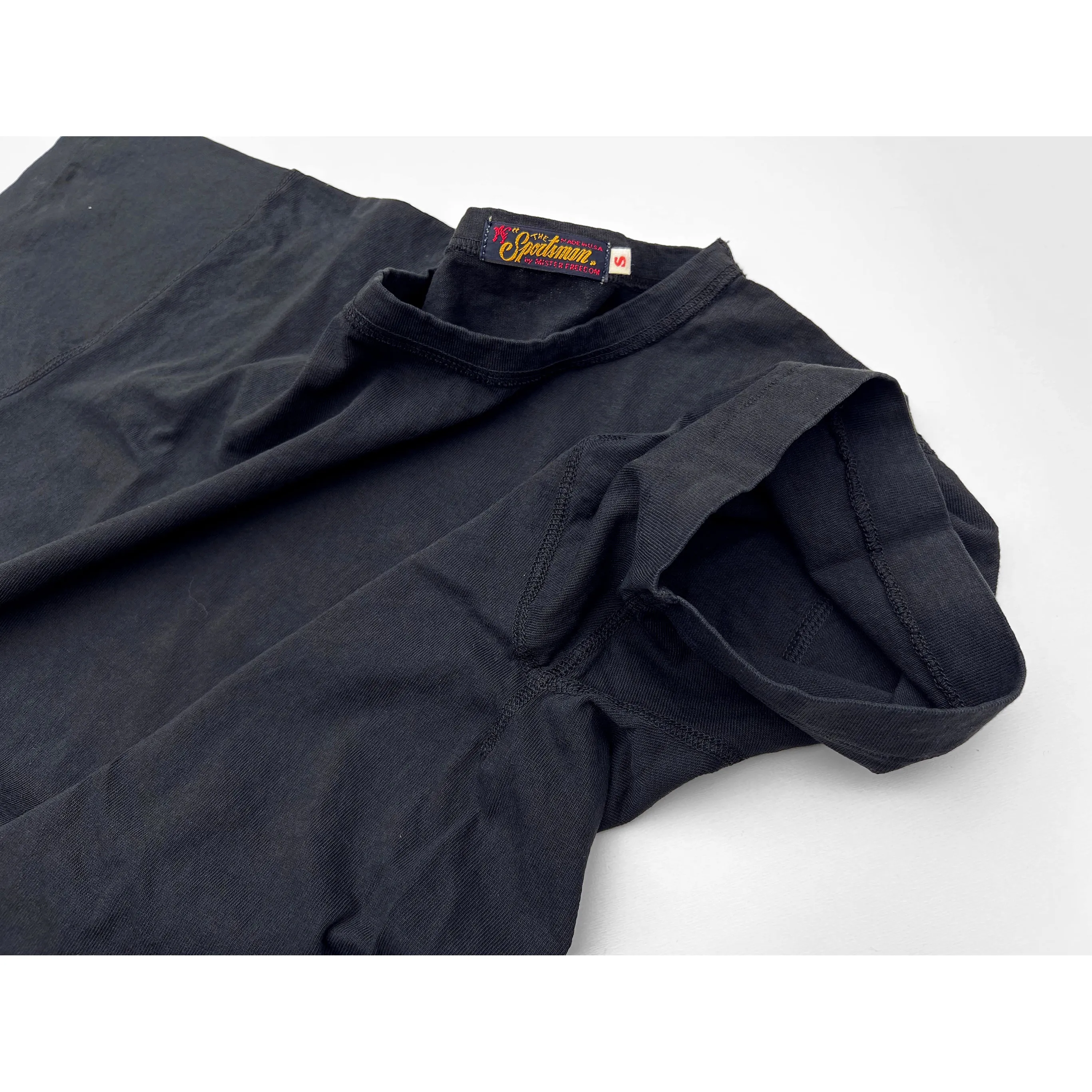 Ventilated Panels Skivvy T-Shirt - Black