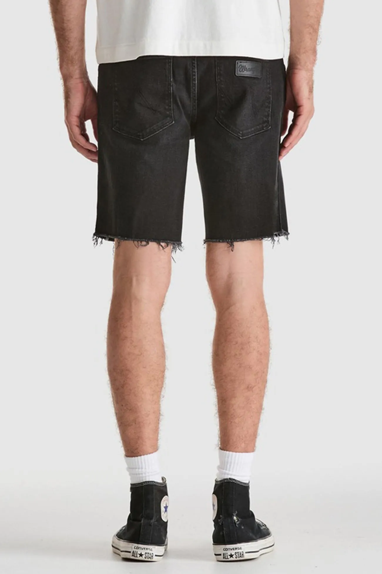 Smith Short Scorched Black Neutral Look Cozy Stretch