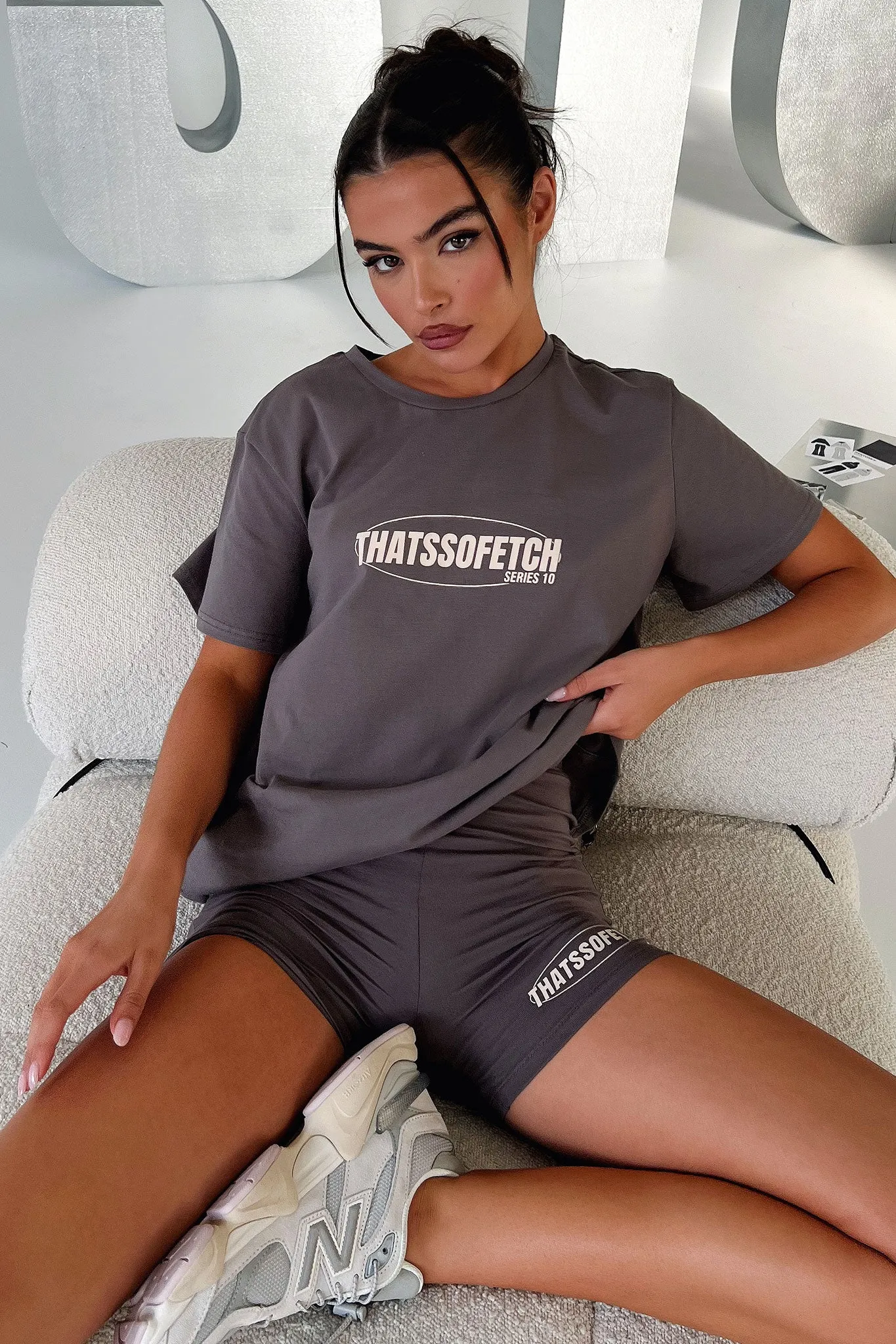 Series 10 Oversized Tee - Charcoal/Beige Light Trend
