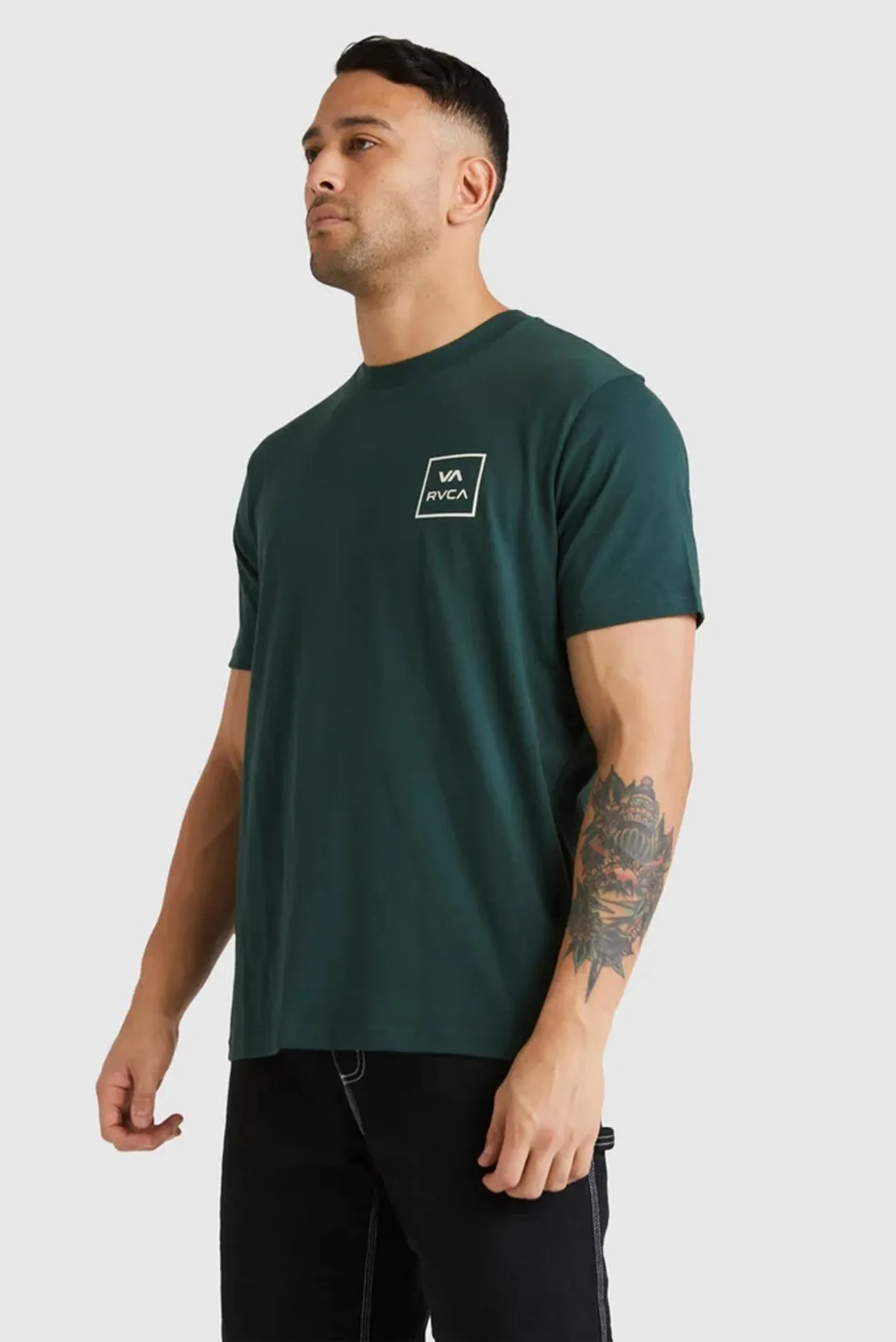 FadeResistant Treatment Bound Edges VA All The Ways Short Sleeve Tee Hunter Green