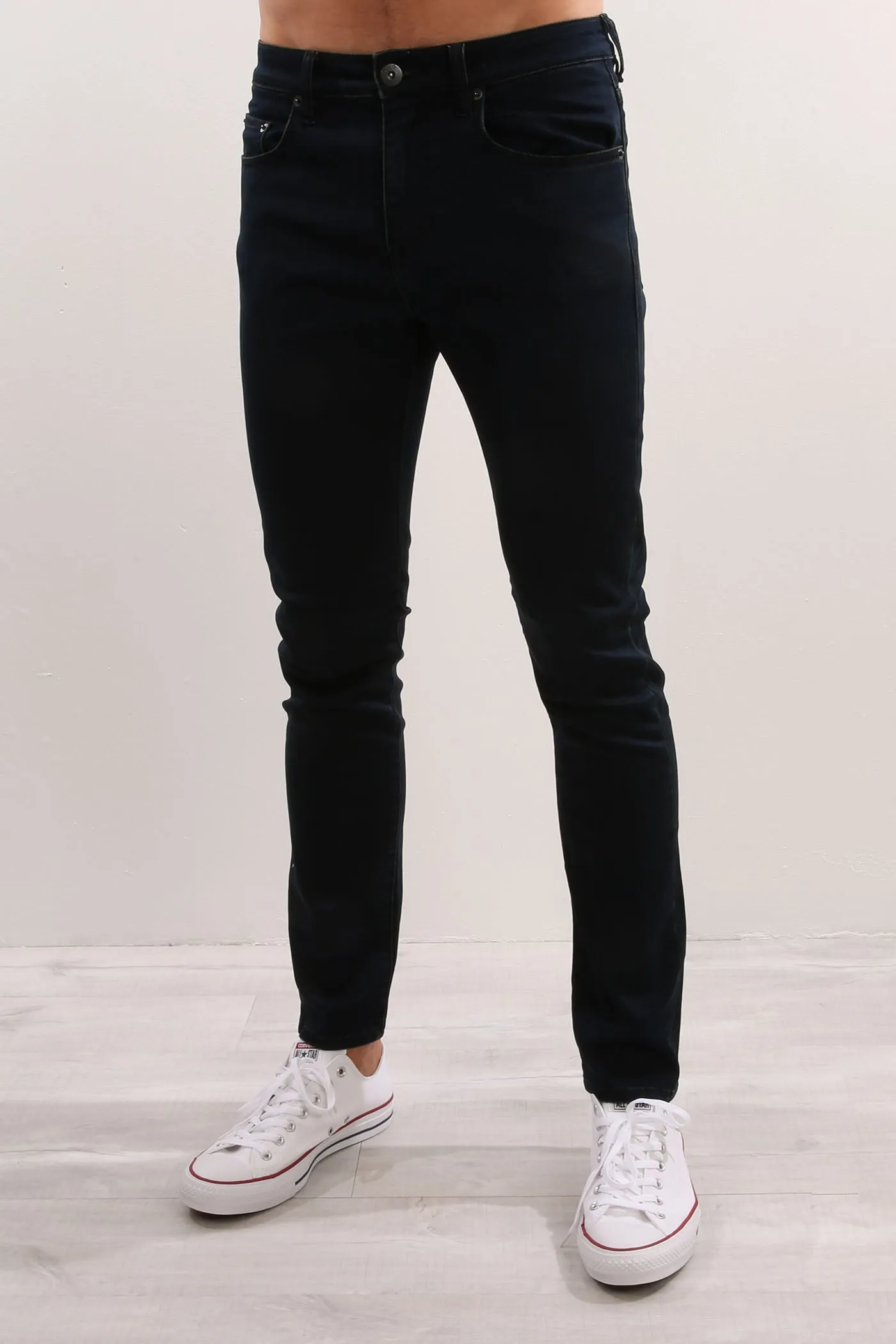 Plaid detail Tangle Free Cuffs R2 Slim & Narrow Stretch Jean Clean Rinse