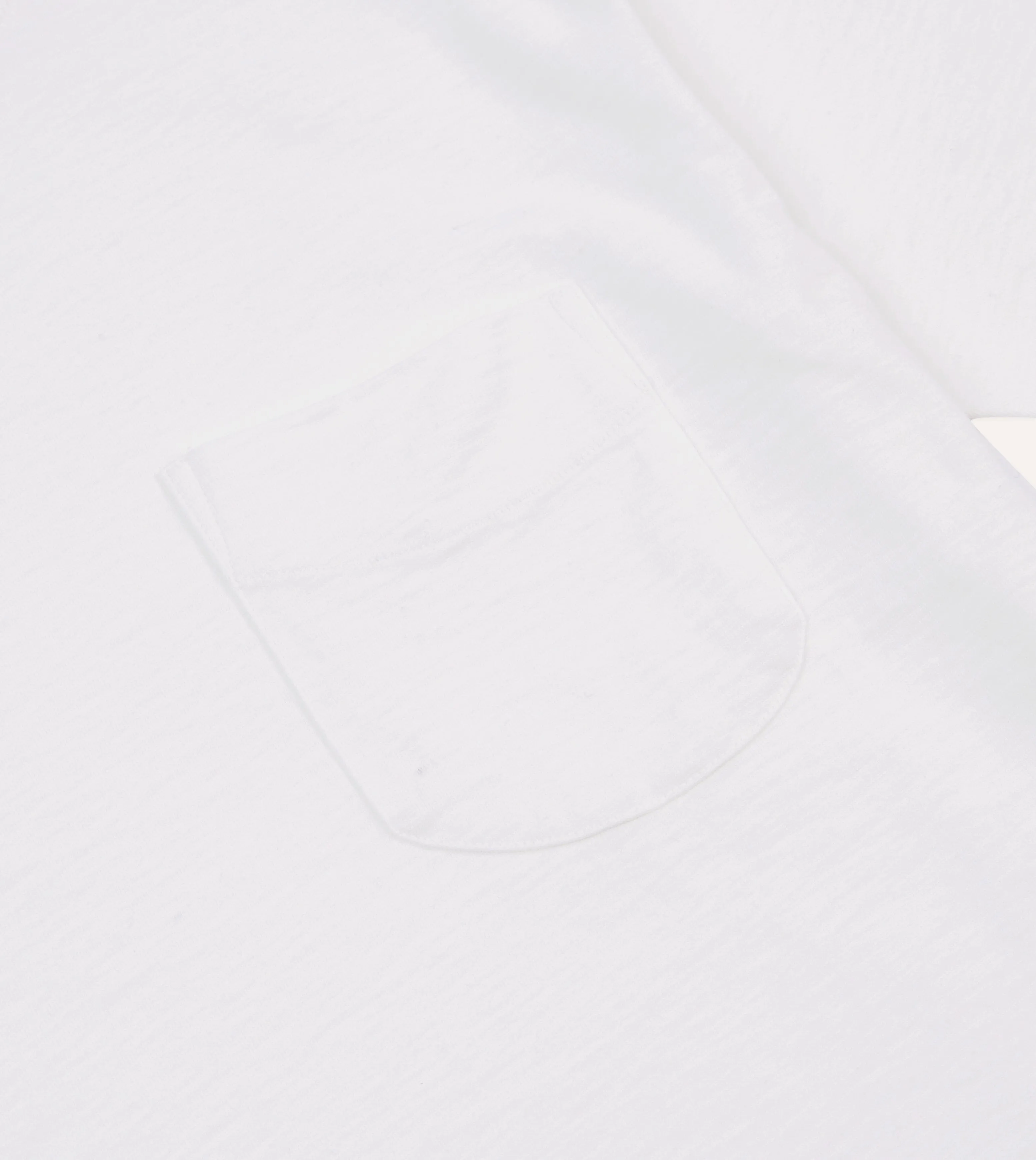 Chic and Cozy Wear White Flam?? Cotton Crew Neck Hiking T-Shirt