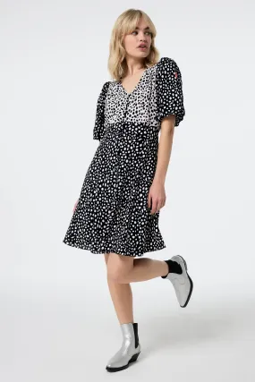 Neutral Form White with Black Mix Cheetah Puff Sleeve Short Tea Dress