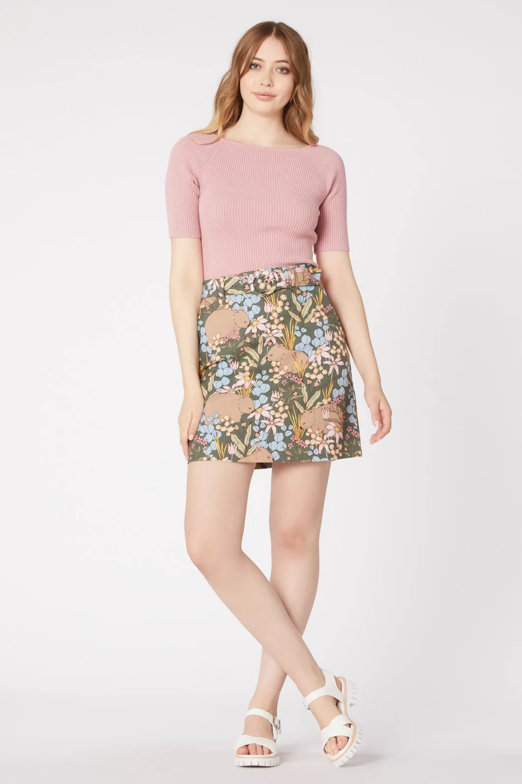 Wombat Native Garden Skirt Rubberized grip Secure Cuff Design