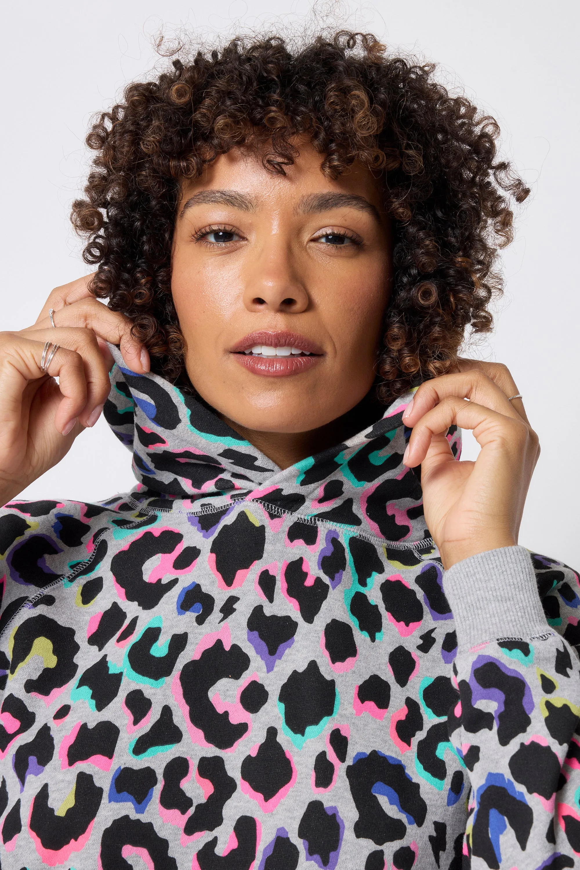 cafeteria look Light Grey with Rainbow Shadow Leopard Hoodie
