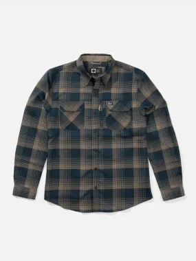 SALTY CREW FATHOM LONG-SLEEVE TECH FLANNEL - MIDNIGHT NAVY Tailored Placket
